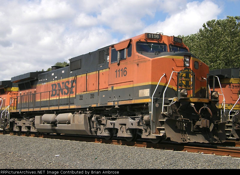 BNSF 1116